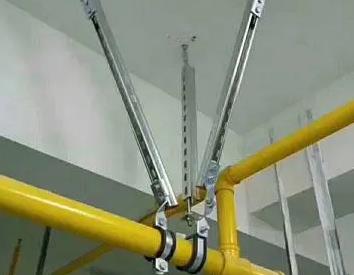 闸阀支撑架的质量要求。价格决定了渝水抗震支撑框架的质量。